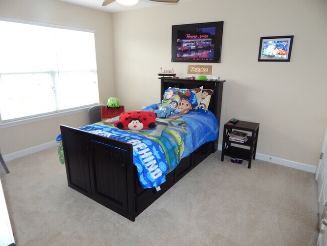 Building Photo - Coming Soon! Beautiful home in the Pleasan...