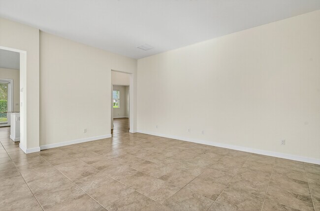 Building Photo - 1769 Berskshire