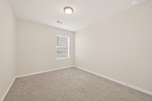 Building Photo - 27922 Western Crk Ct