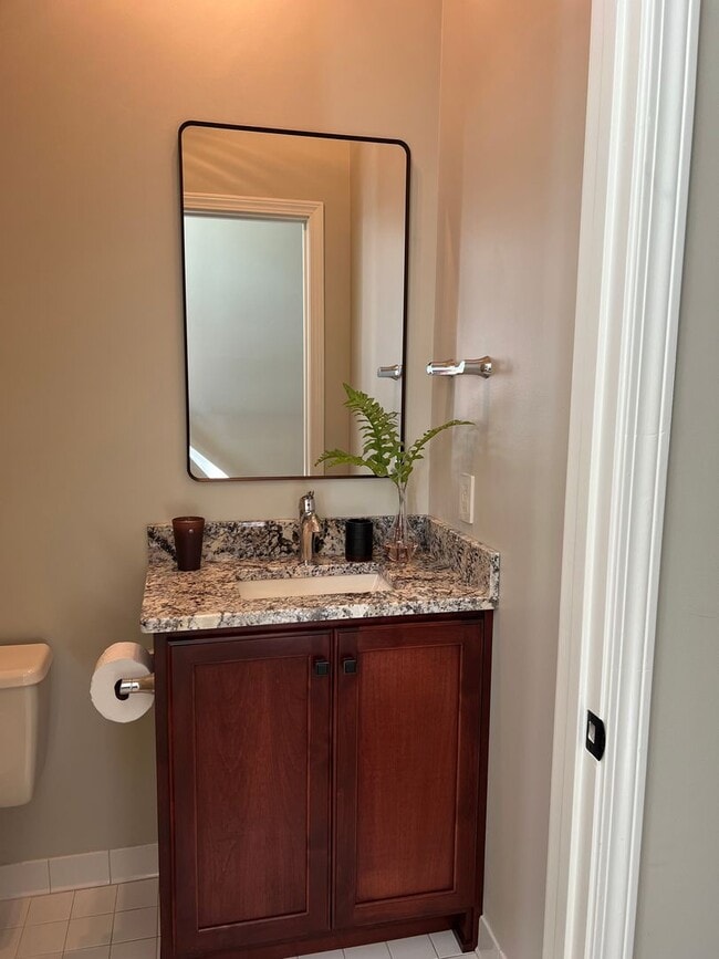 Building Photo - 514 N 2nd St