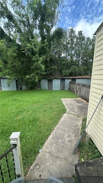 Building Photo - 4233 Iberville St