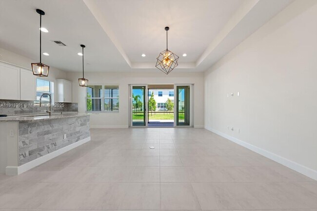 Building Photo - 5786 Aleppo Pne Pl