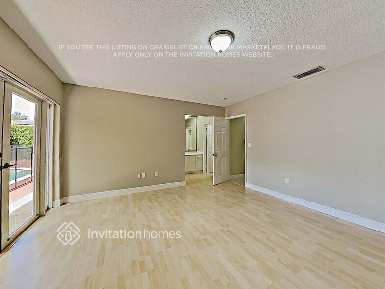 Building Photo - 8361 NW 166th Terrace