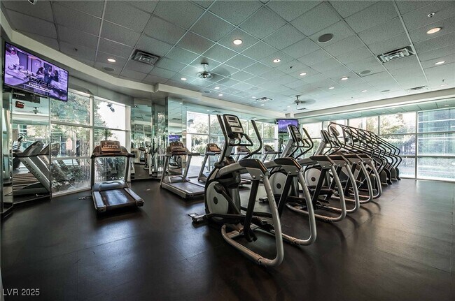 Building Photo - 50 E Serene Ave