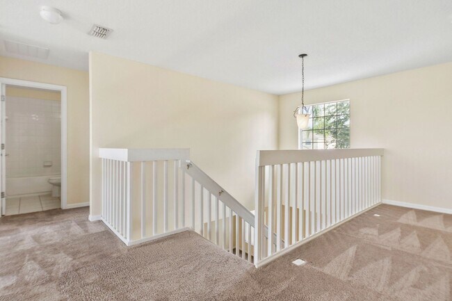 Building Photo - House for rent