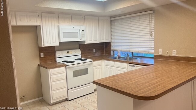 Building Photo - 2605 Willow Bend Ct