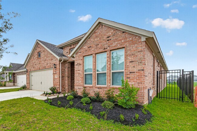 Building Photo - 2216 Inglenook Grv Dr