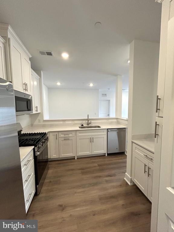 Building Photo - 2203 Prince Hall Dr