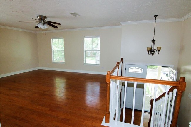 Building Photo - 3202 Birch Creek Dr