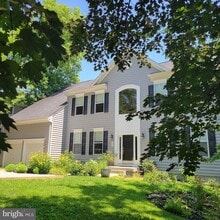 Building Photo - 174 Acton Rd