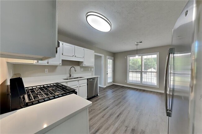 Building Photo - 1021 Orchard Mill Ln