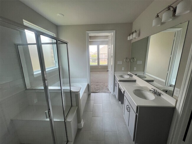 Building Photo - 2638 Settler Hl Dr
