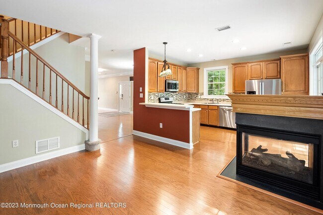 Building Photo - 25 Indigo Dr