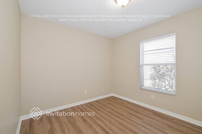 Building Photo - 459 Lancer Oak Dr