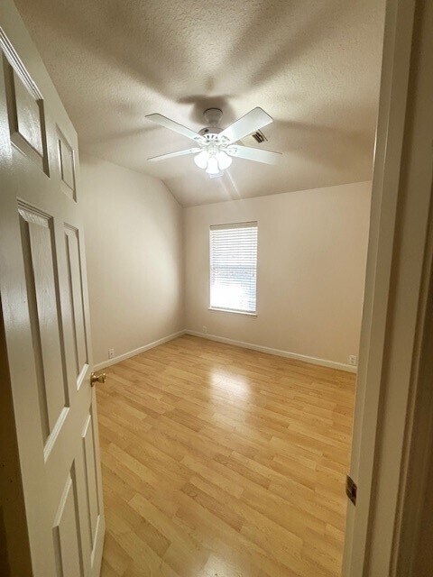 Building Photo - 20715 Louetta Oak Dr