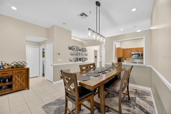 Building Photo - 12414 Cedarfield Dr