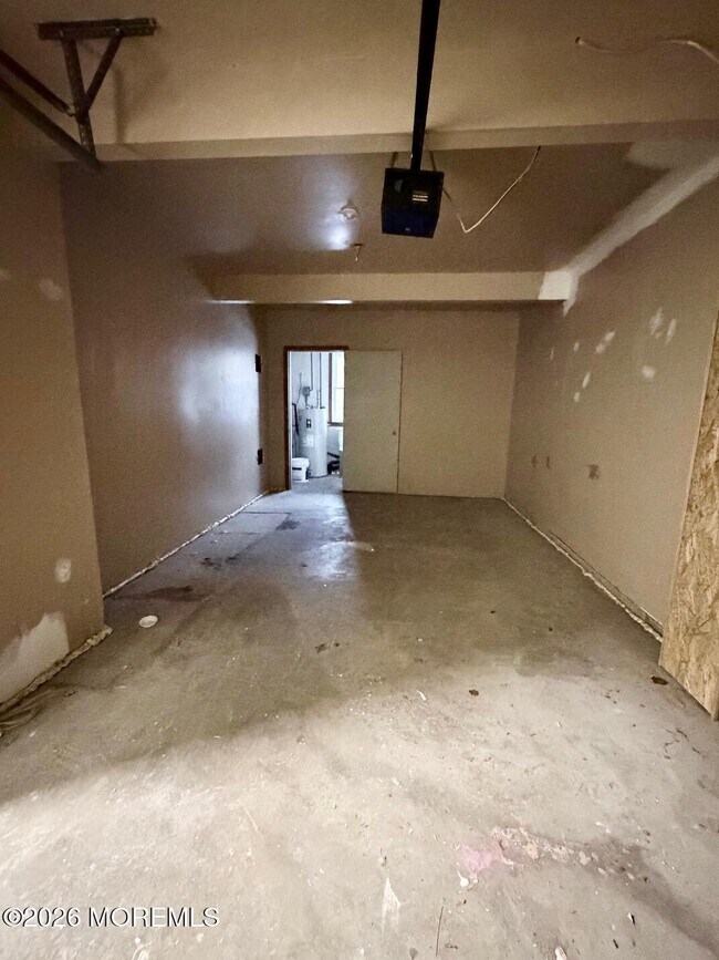 Building Photo - 1511 Railroad Ave