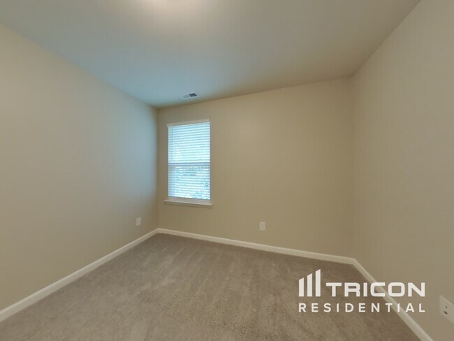 Building Photo - 107 Hickory Sta Ln