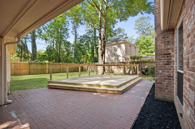 Building Photo - 12119 Auburn Hills Dr