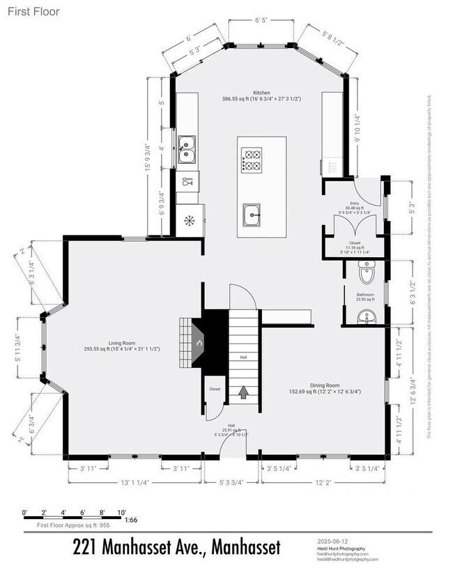 Building Photo - 221 Manhasset Ave