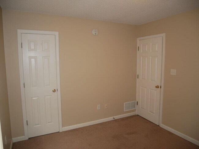 Building Photo - 7747 Mary Payton Dr