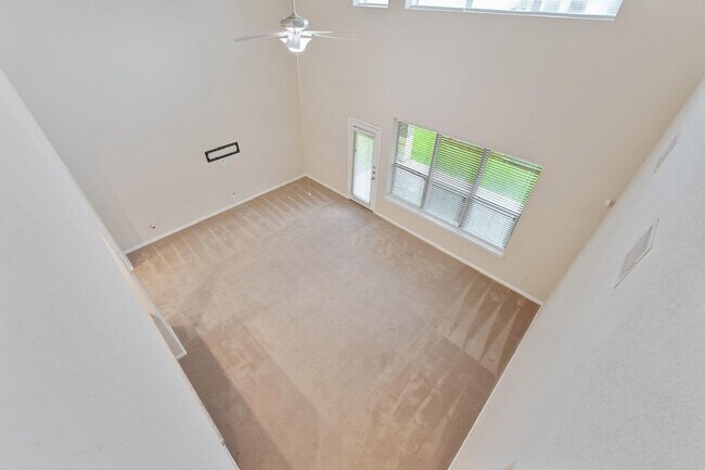 Building Photo - 26116 Chivalry Ct