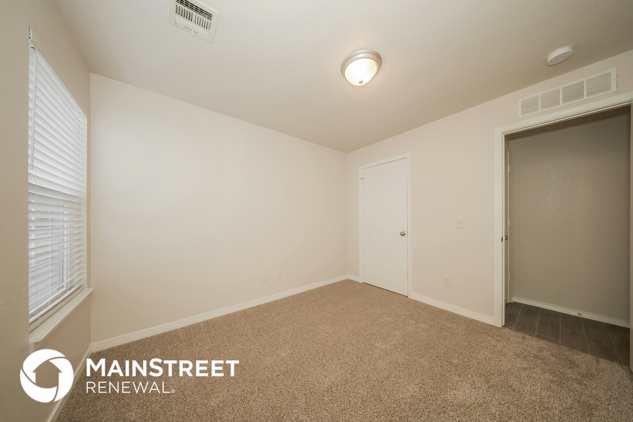 Building Photo - 9117 Checkerbloom Dr