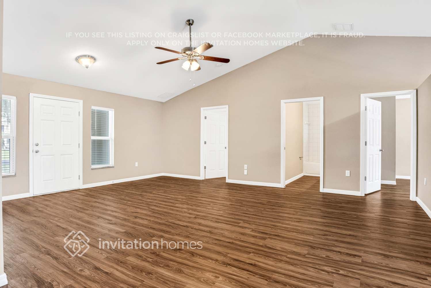 Building Photo - 327 Blue Bayou Dr