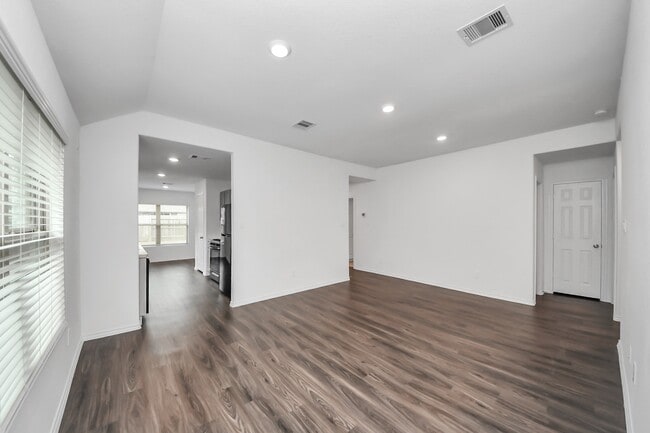 Building Photo - 32615 Orchard Haze Dr