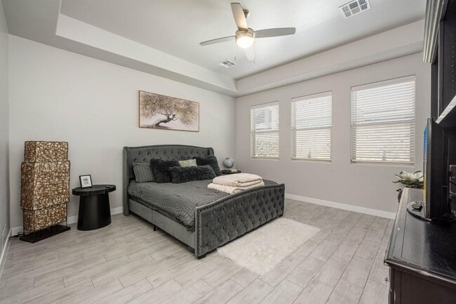 Building Photo - 3865 Jericho St