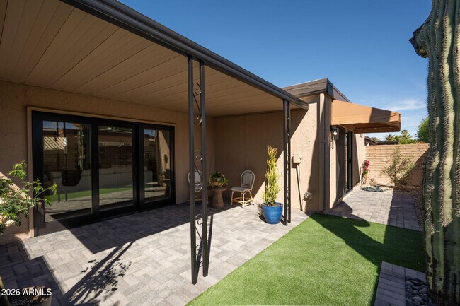 Building Photo - 7837 E Crestwood Way