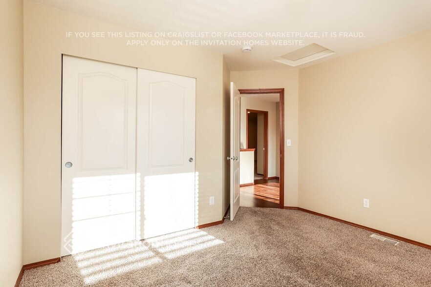 Building Photo - 10019 3rd St NE