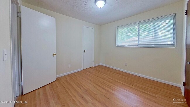 Building Photo - 8311 Santman Ct