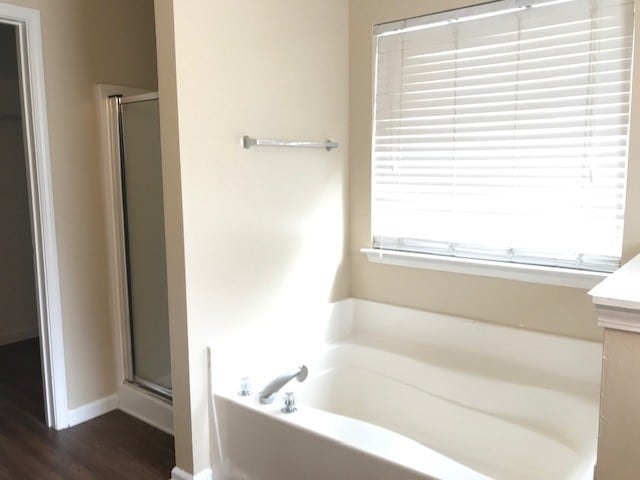 Building Photo - 9828 Aventide Ln