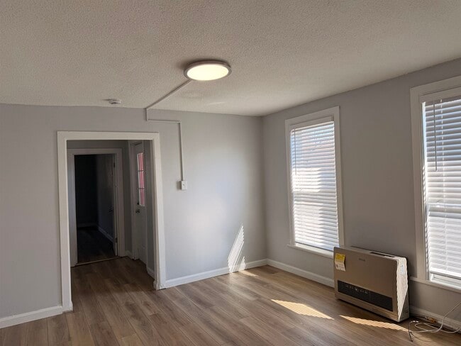 Building Photo - 42 Broadway