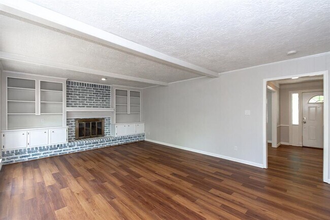 Building Photo - 5414 Forest Timbers Dr