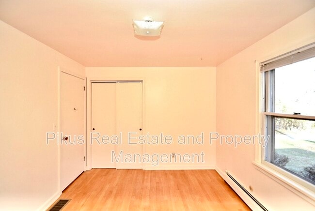 Building Photo - 4305 42nd St NW