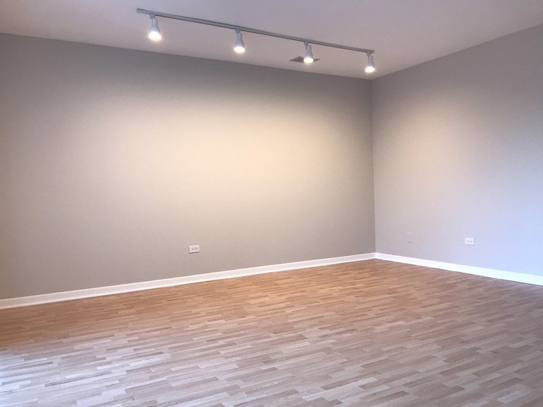 Living room - 9718 Bianco Ter