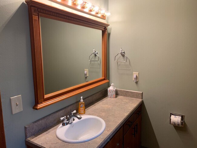 Building Photo - TFSC-A400