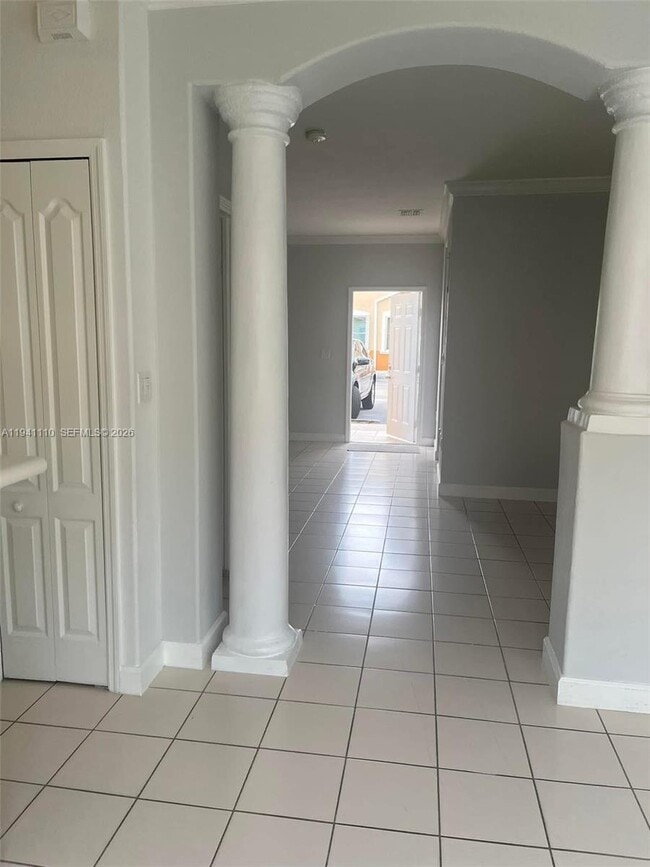 Building Photo - 7325 NW 174th Terrace