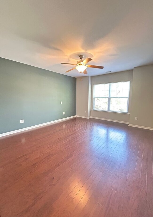 Building Photo - DOWNTOWN COLUMBIA'S CANAL PLACE