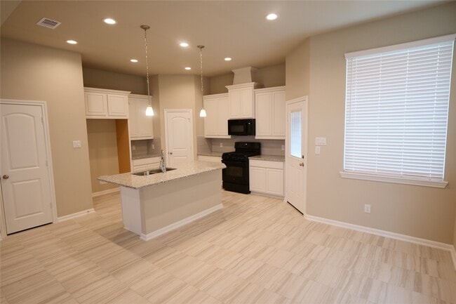Building Photo - 5110 Pr Ter Ln