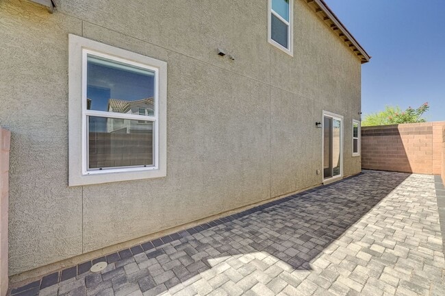 Building Photo - Beautiful two-story rental home featuring 4 bedrooms, 3 bathrooms, and a 2-car garage.