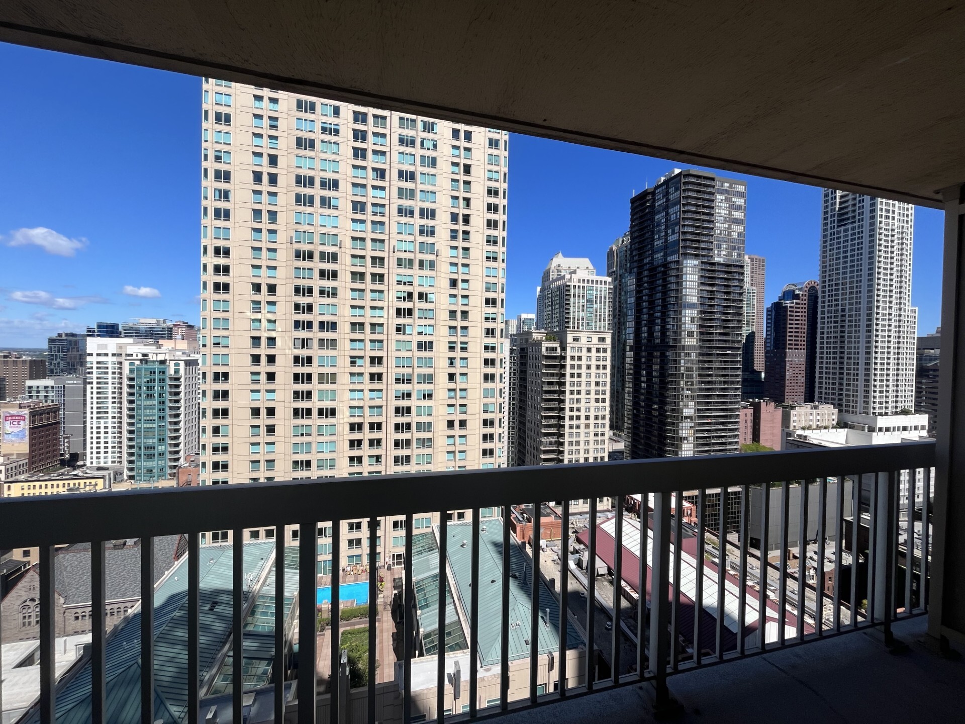 Private Balcony - 545 N Dearborn St