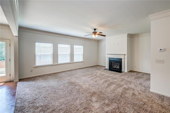 Building Photo - 129 Stonewood Creek Ct