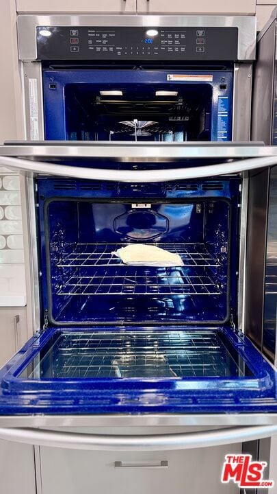 Building Photo - 414 N Palm Dr