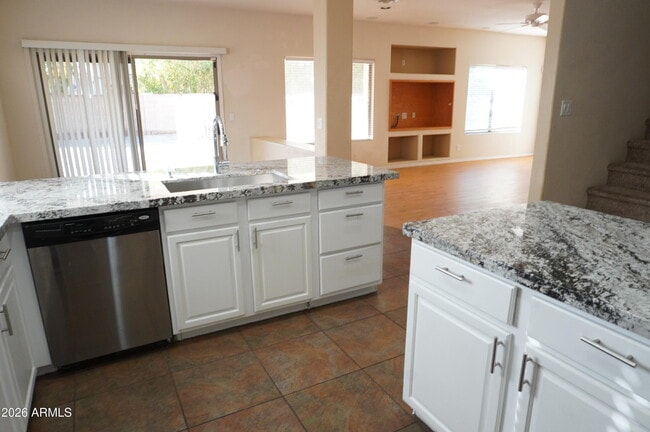 Building Photo - 9465 E Lompoc Ave