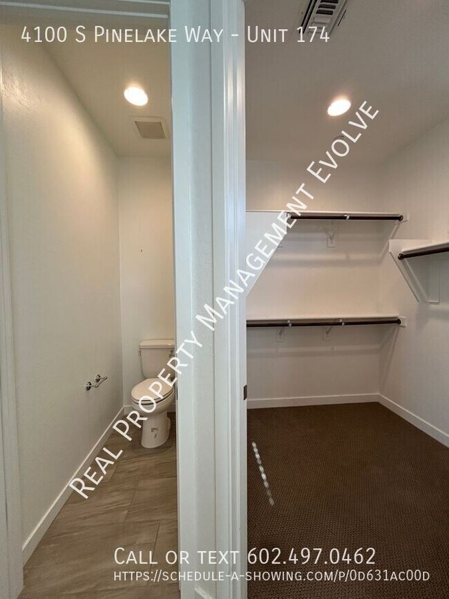 Building Photo - 4100 S Pinelake Way