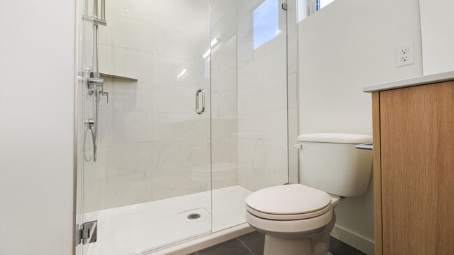 Building Photo - Brand New 3BR Home with Territorial Views