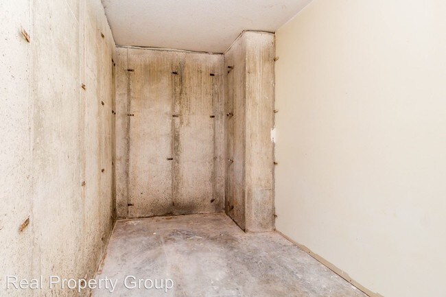 Building Photo - 1604-1606-1606 Handley Pl